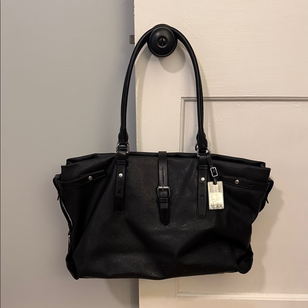 Elegant Tumi Black Women's Tote Work Bag